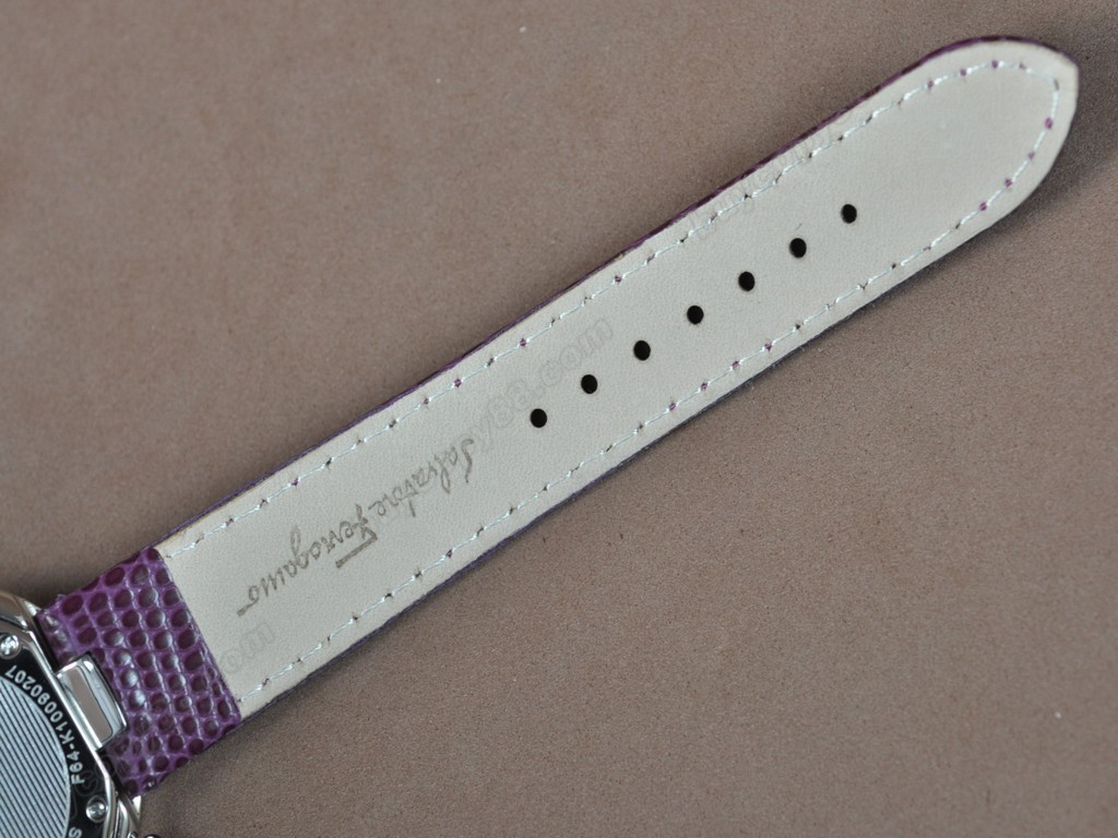 菲拉格慕【女性用】Ladies SS/LE White MOP Dial Swiss石英機芯搭載1