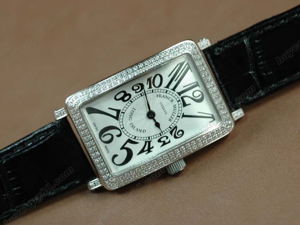 法蘭克穆勒【男性用】Long Island SS Case Diamond White Dial Black StrapSwiss石英機芯搭載　 9