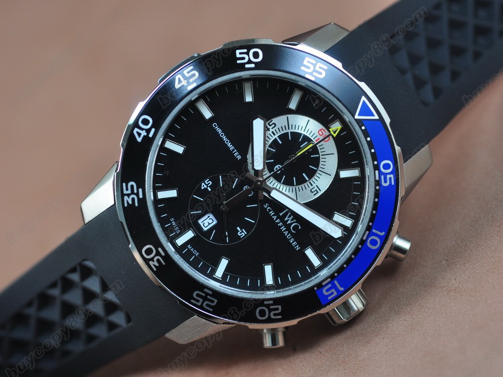 IWC【男性用】 Aquatimer SS/Black Japan OS 20石英機芯搭載4