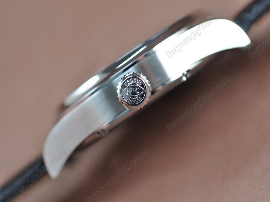 IWC【男性用】Portugese Mystere Tourbillon SS/LE Black 手上鏈搭載4