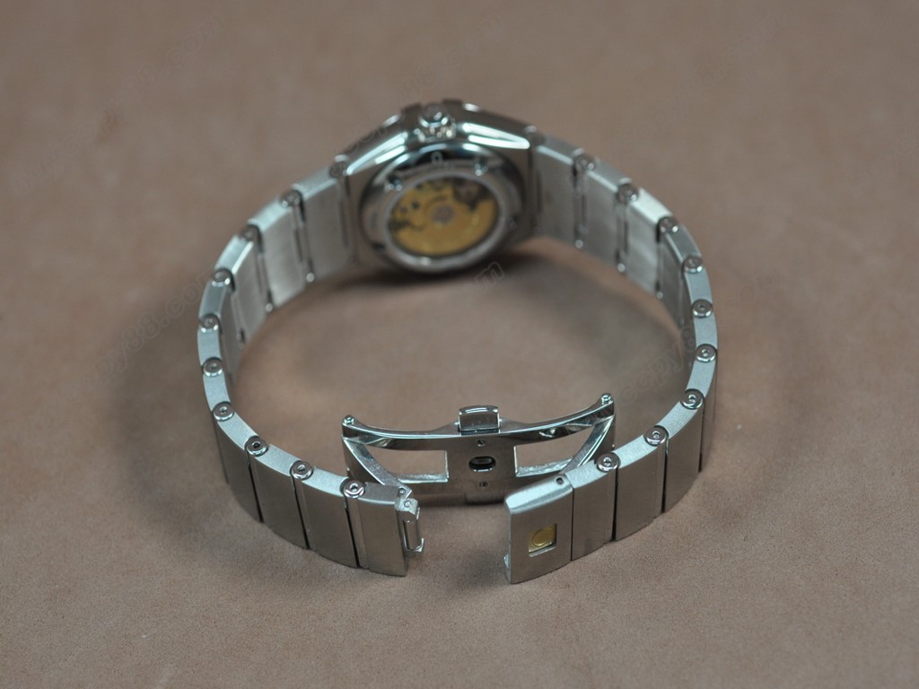 歐米茄 【女性用】Constellation 28mm SS Silver dial Swiss eta 2671-2 自動機芯搭載　0