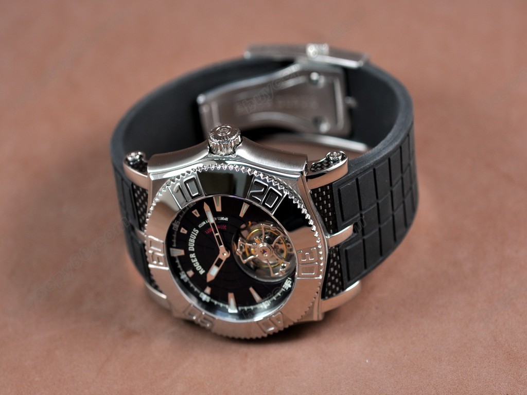 豪爵錶【男性用】 Easy Diver Tourbillon Manual 手上鏈搭載8