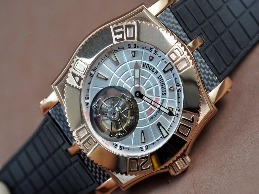 豪爵錶【男性用】 Easy Diver Tourbillon Manual手上鏈搭載2