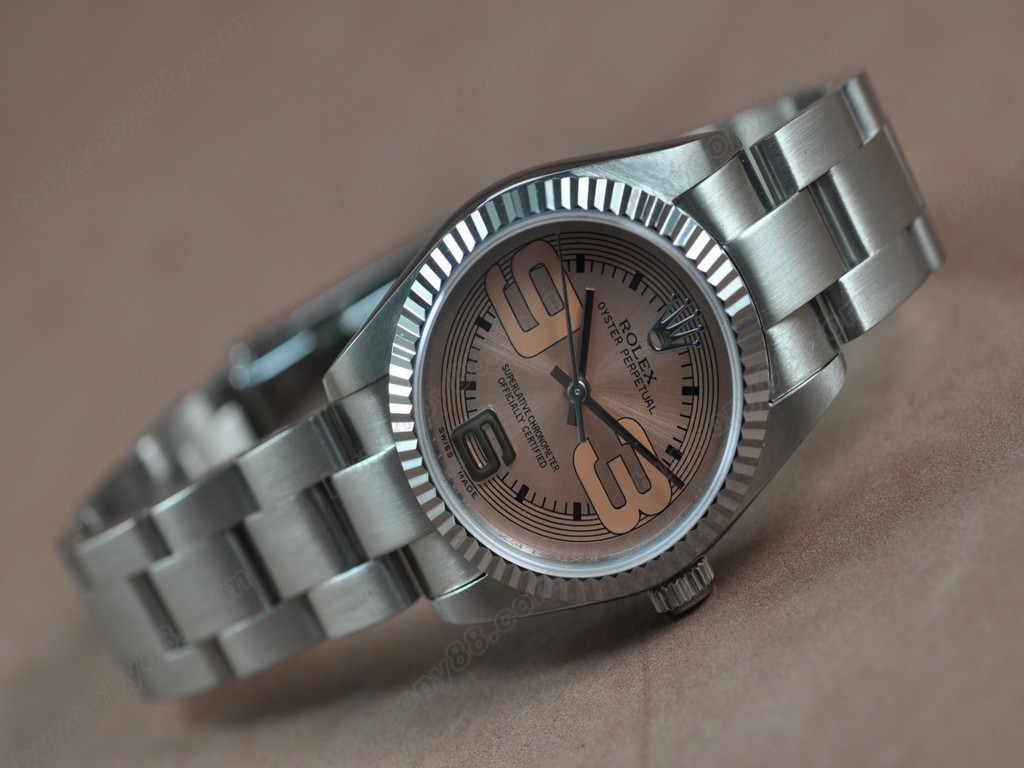 勞力士【女性用】Oyster 25mm SS White Swiss Eta 2671-2 自動機芯搭載2