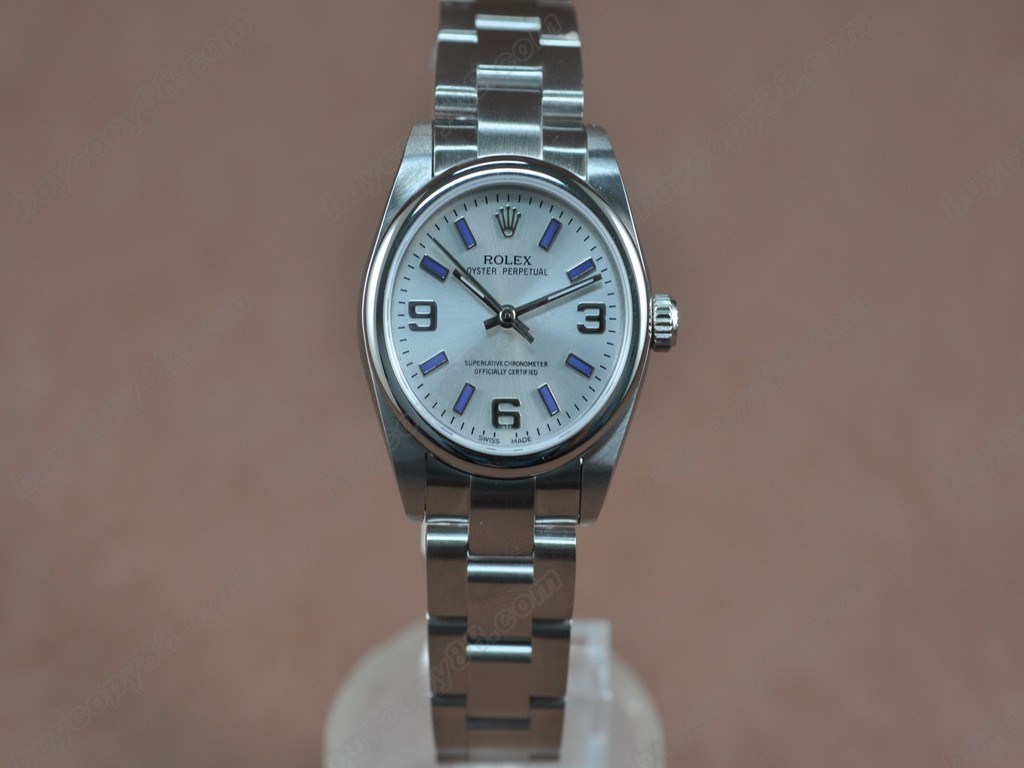 勞力士【女性用】Oyster 25mm SS White Swiss Eta 2671-2 自動機芯搭載0