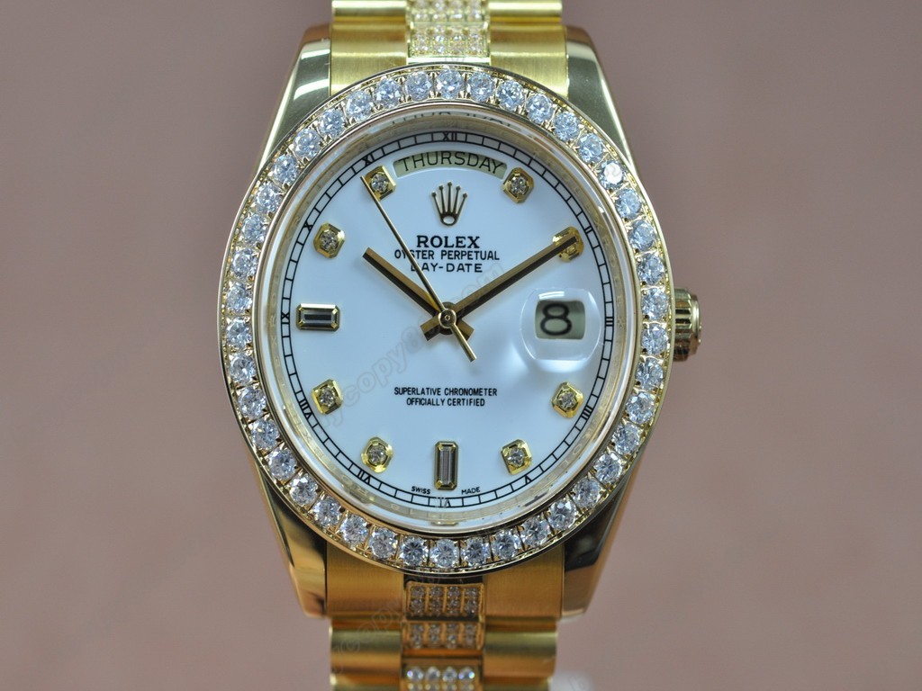 勞力士【男性用】DateDay 41mm Full YG Diamond White Dial A-2836-2自動機芯搭載1