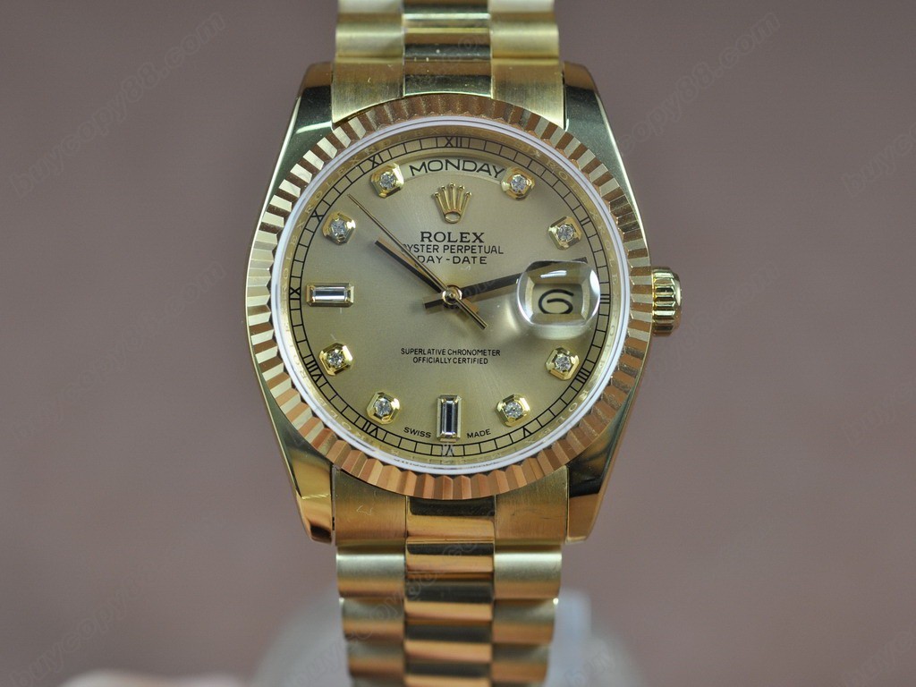 勞力士【男性用】 DateDay 36mm Full YG White Dial A-2836-2 自動機芯搭載8