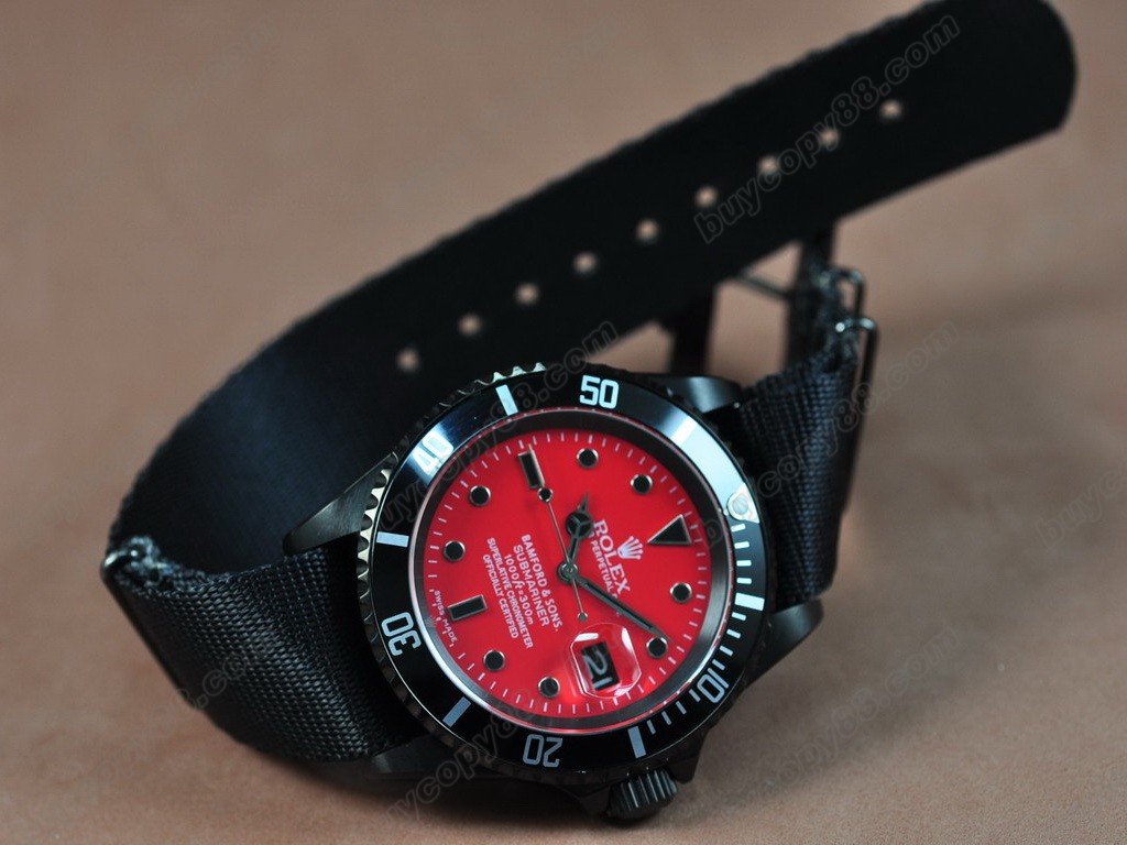勞力士【男性用】Submariner PVD Satin Strap Black Dial A-2836-2 自動機芯搭載5