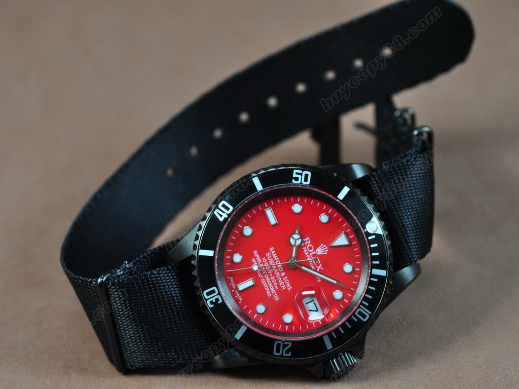 勞力士【男性用】Submariner PVD Satin Strap Black Dial A-2836-2 自動機芯搭載5