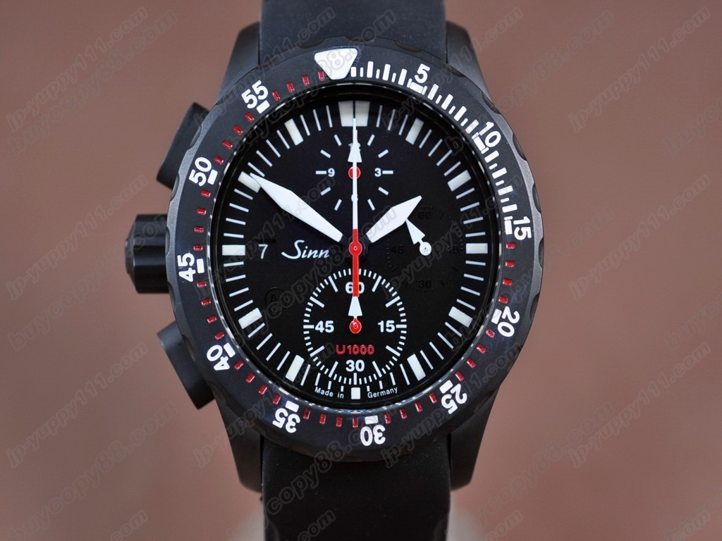 Sinn德製軍錶【男性用】U1000 Chrono PVD/RU Black Asia 7750自動機芯搭載． 振頻每小時 28,800 次2