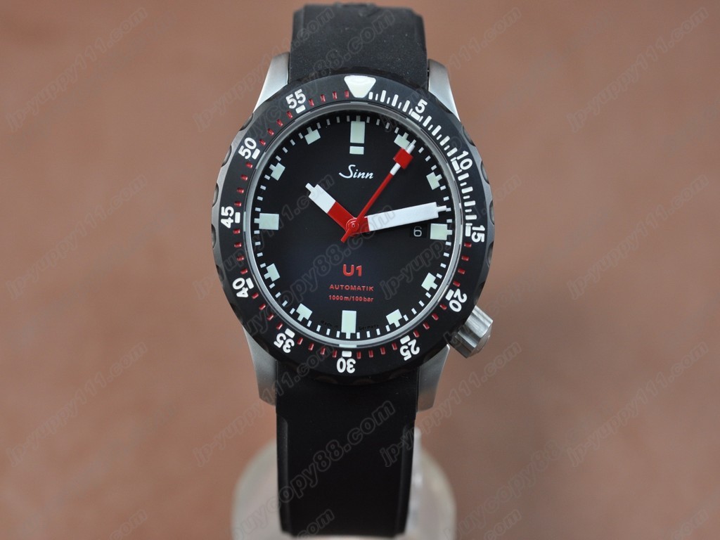 Sinn德製軍錶【男性用】 U1 Automatic SS/RU Black Swiss Eta 2836自動機芯搭載2