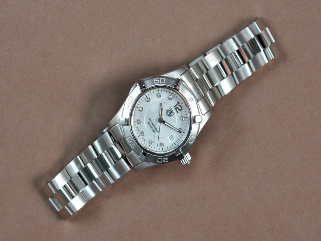 豪雅【女性用】Aquaracer Ladies SS/SS White Swiss Eta 石英機芯搭載6