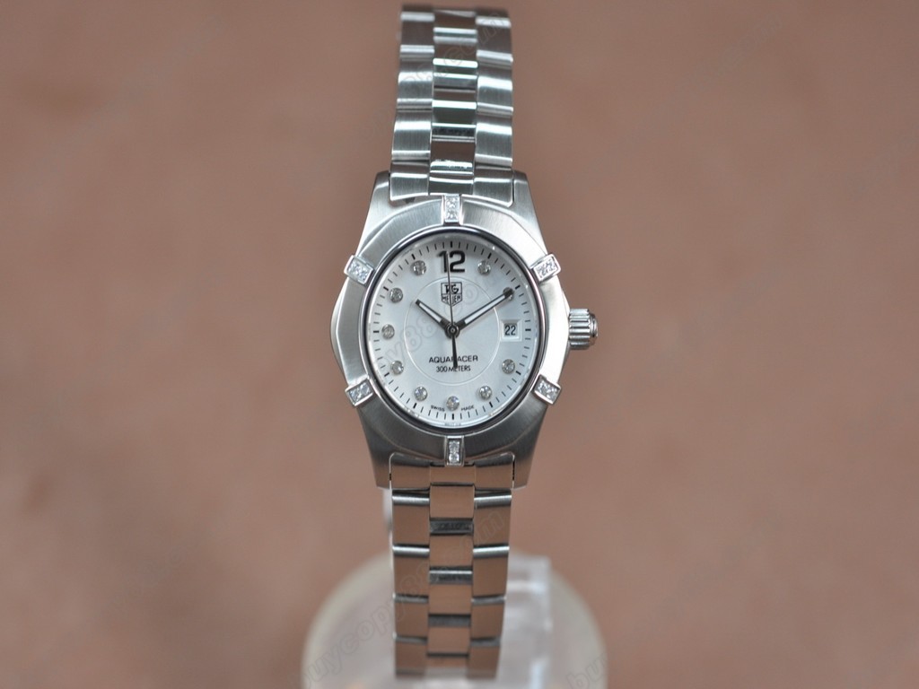 豪雅【女性用】Aquaracer Ladies SS/SS/Diam White Swiss Eta 石英機芯搭載8