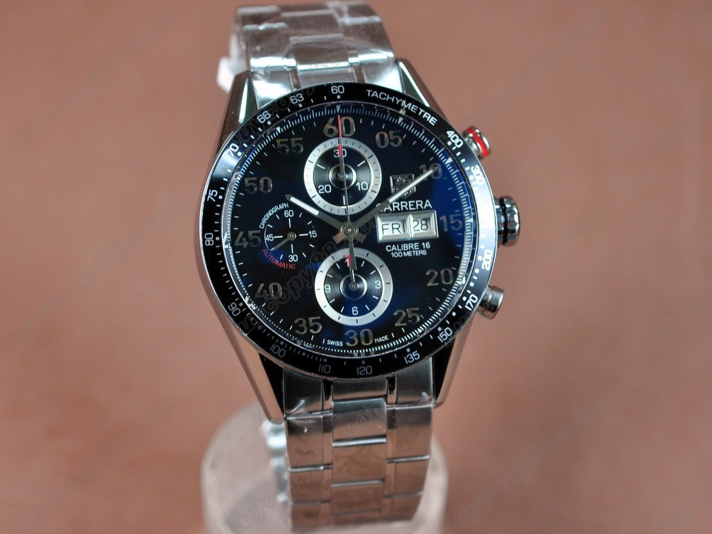 豪雅【男性用】Carrera 43mm Chrono SS/SS Blk A-7750 自動機芯搭載．振頻每小時 28,800 次1