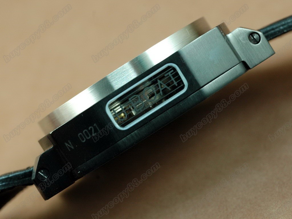 優寶【男性用】 Thousands of Feet Chrono PVD/LE Black/Green A-7750自動機芯搭載6