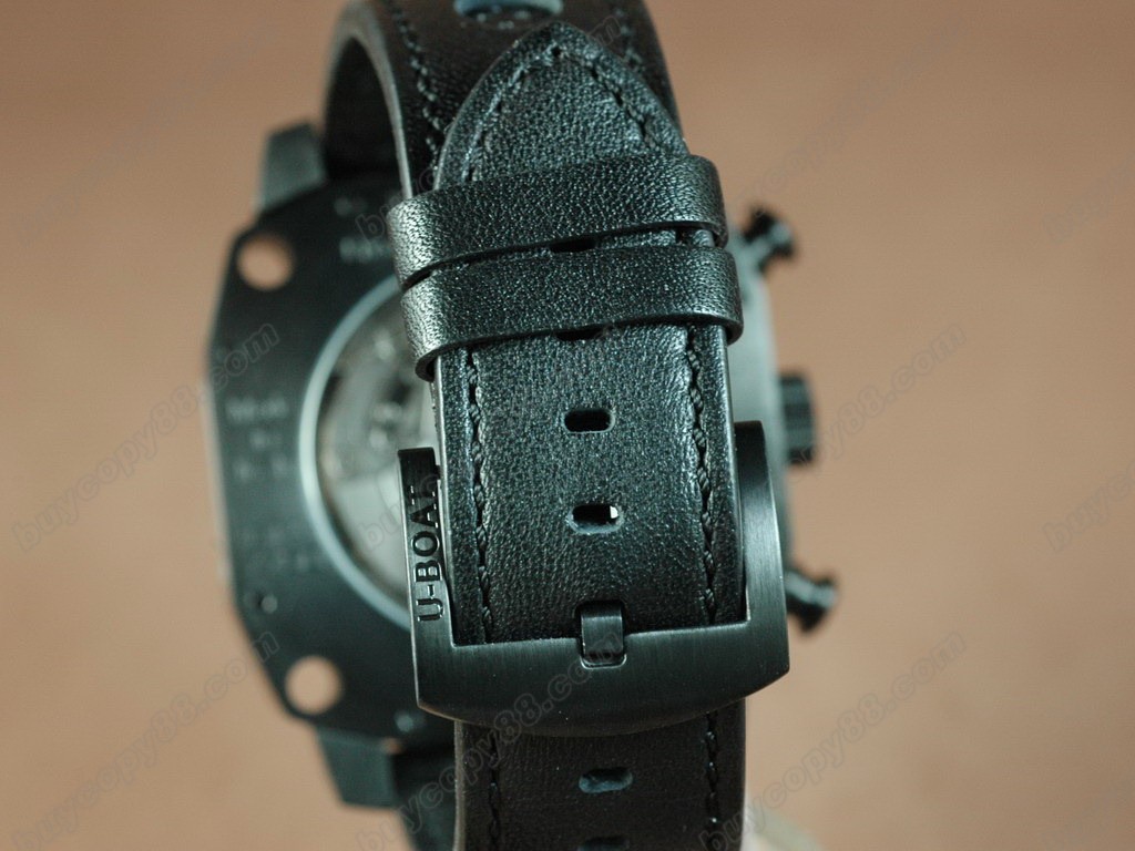 優寶【男性用】Thousands of Feet Chrono PVD/LE Black/White  A-7750 自動機芯搭載4