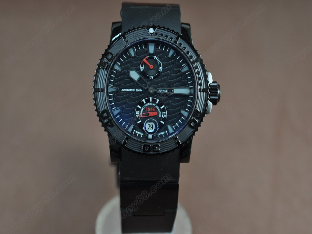 雅典錶【男性用】 Maxi Marine Diver PVD/RU Black Ocean Asia 23J PR自動機芯搭載6