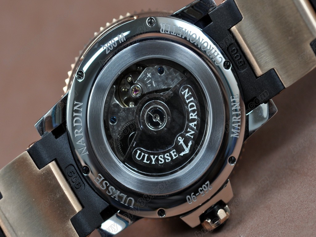 雅典錶【男性用】Maxi Marine Diver TT RG/RU Silver Surf A-2自動機芯搭載1