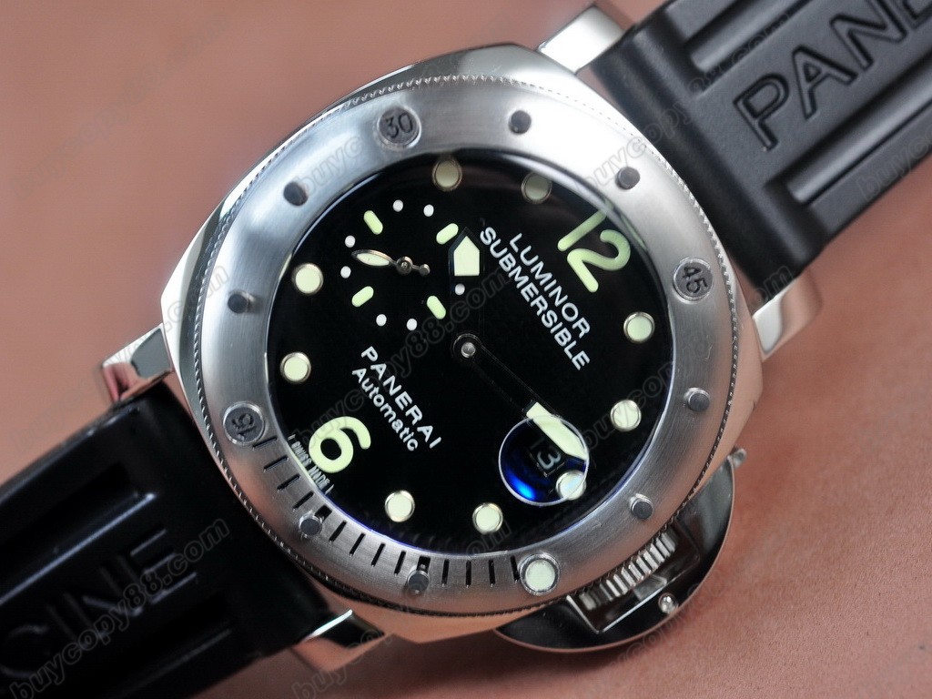 沛納海【男性用】 Submersible SS/RU Black Dial Asian 自動機芯搭載1