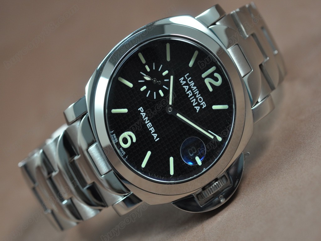 沛納海【男性用】 Luminor Marina 44mm Full PVD Black dial自動機芯搭載4