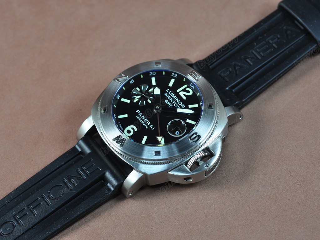沛納海【男性用】Luminor Arktos GMT SS/RU Black Asian 自動機芯搭載0